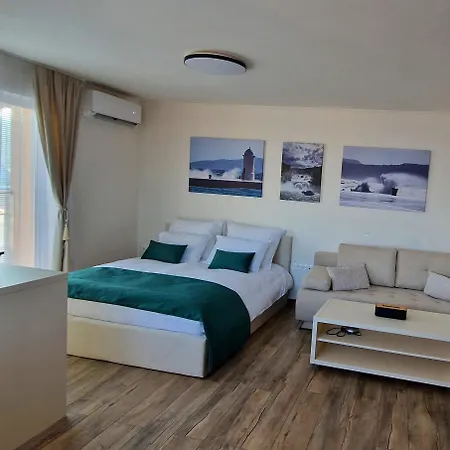 Grand - 5 Star Luxury *