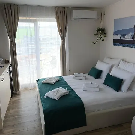 Grand - 5 Star Luxury Appartement Podhájska
