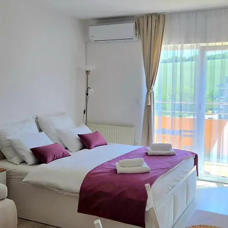 Grand - 5 Star Luxury *